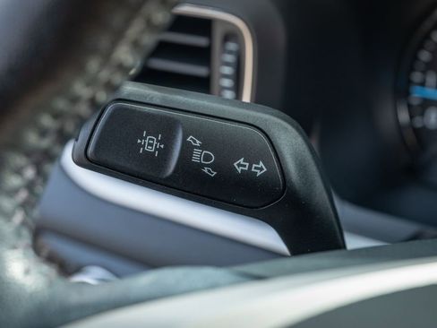 Used 2022 Ford Explorer XLT w/ Equipment Group 202A image 28