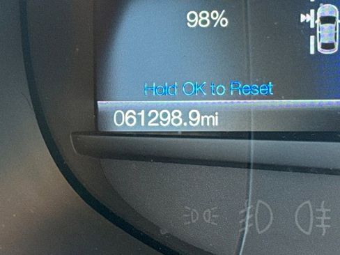 Used 2023 Ford Edge SEL image 19