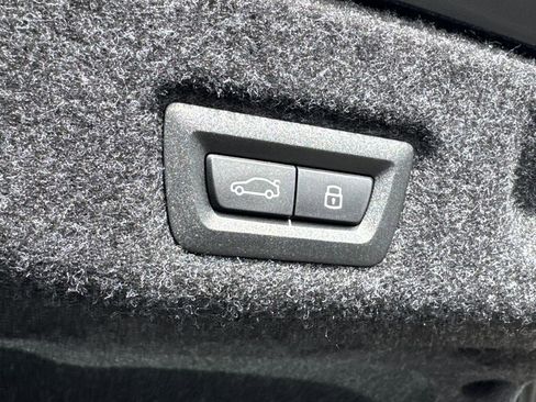 New 2026 BMW 540i xDrive w/ M Sport Package image 10