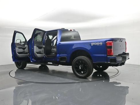New 2026 Ford F250 XLT w/ XLT Premium Package AWD/4WD image 36