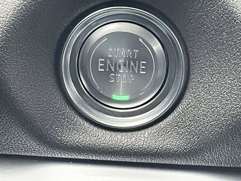 Used 2026 Chevrolet Corvette Stingray Convertible w/ 1LT image 19