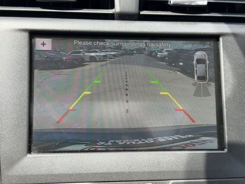Used 2019 Ford Fusion SE FWD image 17