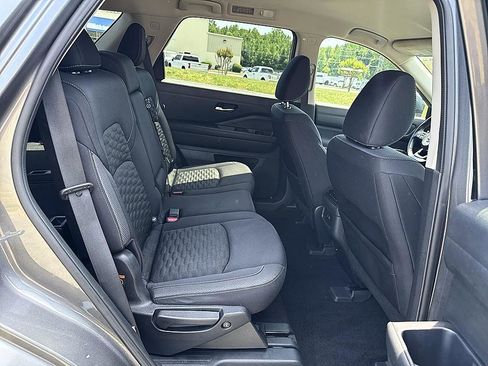 Certified 2022 Nissan Pathfinder SV AWD/4WD image 20