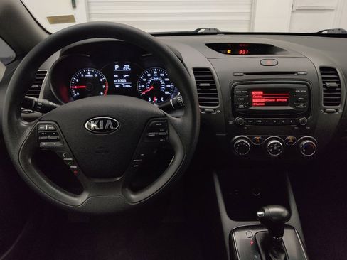Used 2018 Kia Forte LX FWD image 22