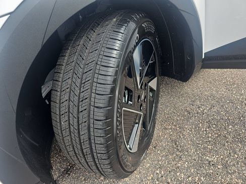New 2026 Hyundai Ioniq 5 SEL RWD image 33