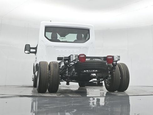 New 2026 Ford Transit 350 RWD image 41