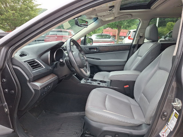 Used 2018 Subaru Outback 2.5i Limited AWD/4WD image 13