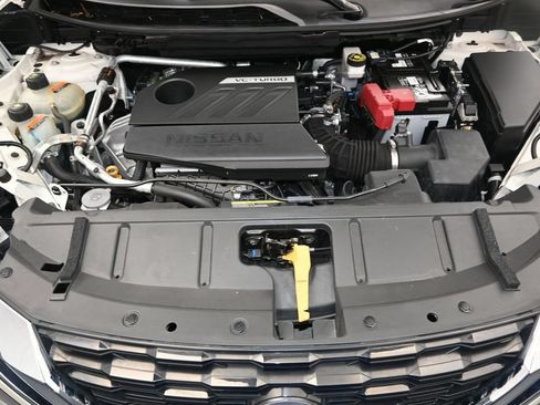 Used 2023 Nissan Rogue SV FWD image 27