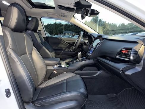 Used 2024 Subaru Outback Touring AWD/4WD image 18