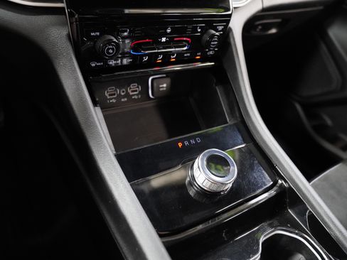 Certified 2023 Jeep Grand Cherokee L Laredo image 28