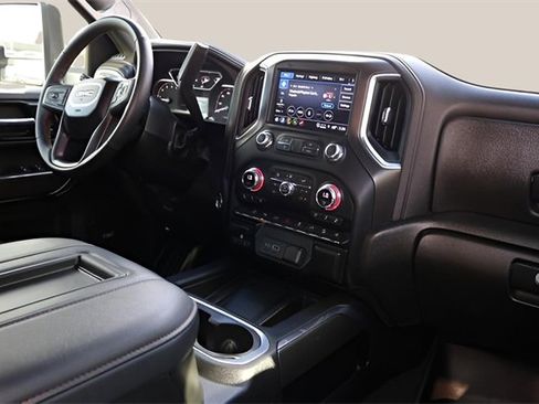 Used 2022 GMC Sierra 2500 AT4 w/ AT4 Preferred Package image 20