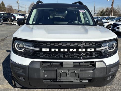 New 2025 Ford Bronco Sport Outer Banks w/ Outer Banks Tech Package+ AWD/4WD image 28