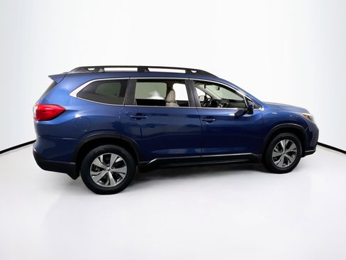 Used 2022 Subaru Ascent Premium w/ Convenience Package image 4