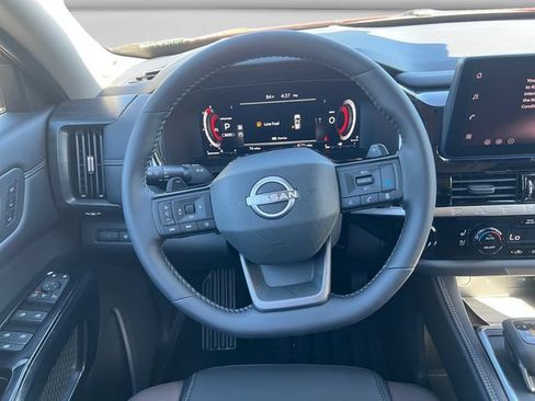 New 2026 Nissan Pathfinder Platinum w/ Cargo Package AWD/4WD image 13