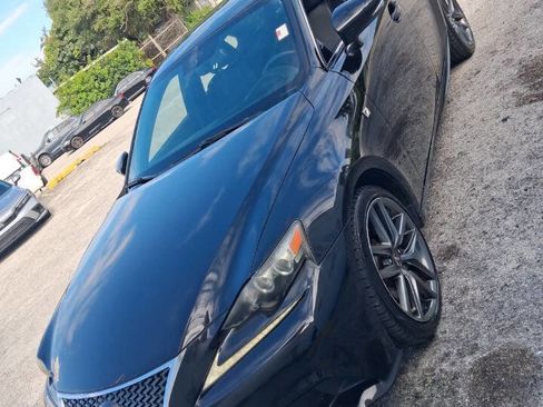 Used 2014 Lexus IS 250 w/ F-Sport Package RWD image 1