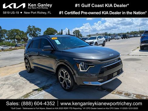 Certified 2025 Kia Niro EX Touring FWD image 1