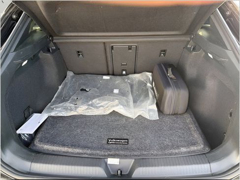 Used 2022 Volkswagen ID.4 Pro S image 27