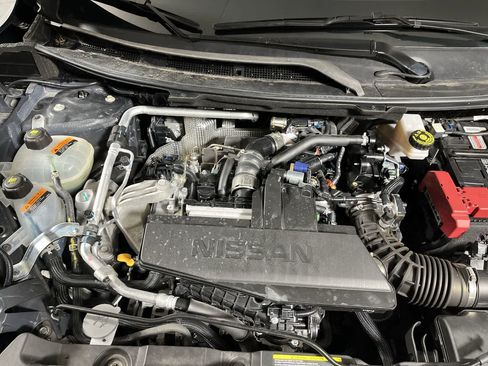 Used 2026 Nissan Rogue SL AWD/4WD image 12