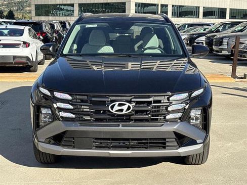 New 2026 Hyundai Tucson SEL image 2