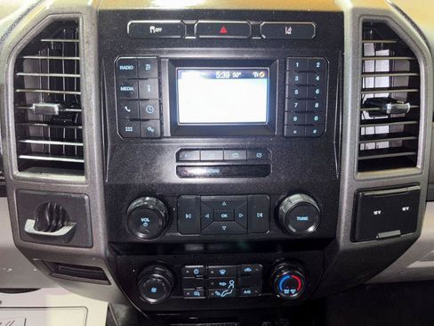 Used 2021 Ford F250 XL w/ Power Equipment Group RWD image 19