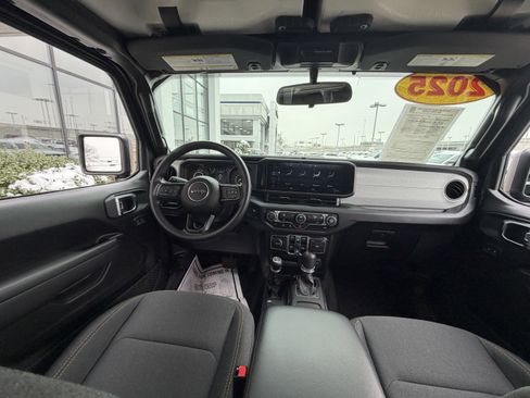 Used 2025 Jeep Wrangler Sport image 24