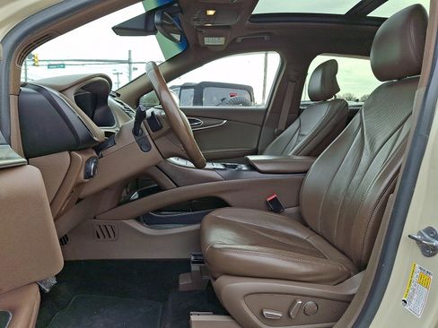 Used 2016 Lincoln MKX Reserve w/ Technology Package image 13