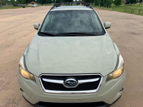 Used 2014 Subaru Crosstrek 2.0i Premium AWD/4WD image 6