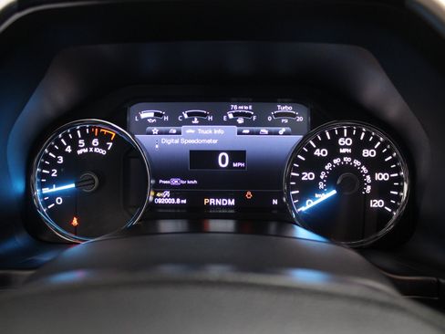 Used 2018 Ford F150 Lariat w/ Equipment Group 502A Luxury image 39