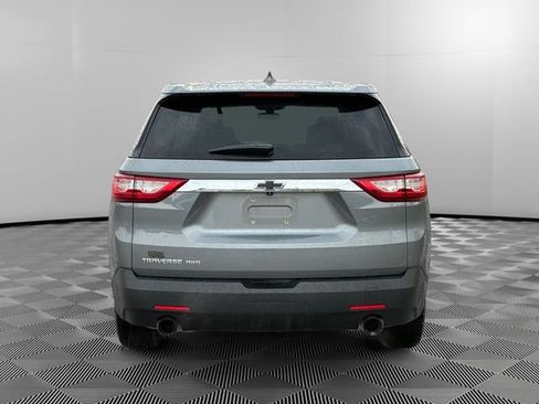Used 2020 Chevrolet Traverse LS AWD/4WD image 4