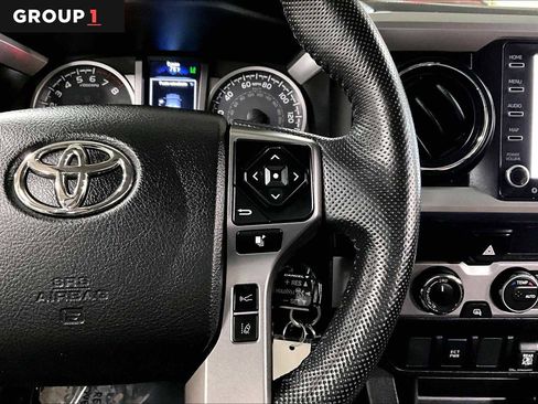 Used 2021 Toyota Tacoma SR5 AWD/4WD image 25