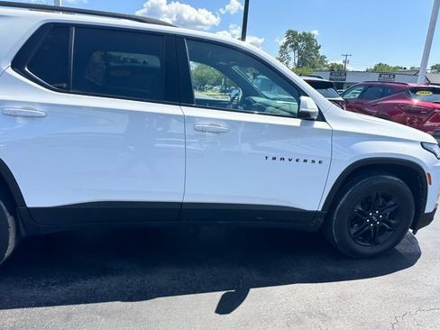 Used 2023 Chevrolet Traverse LT w/ Midnight/Sport Edition AWD/4WD image 15