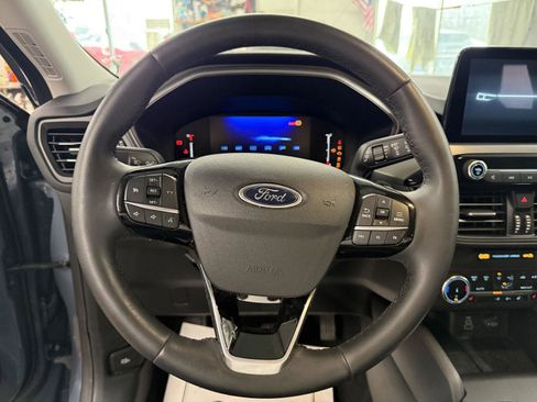 Used 2024 Ford Escape Active image 11