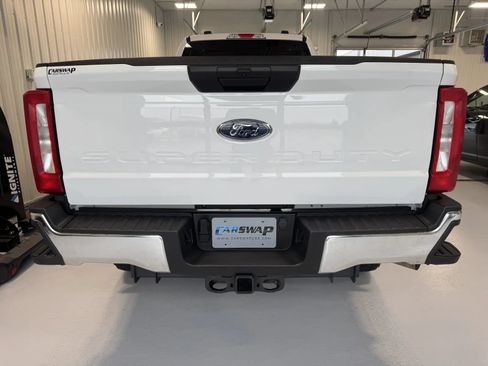 Used 2024 Ford F350 XLT w/ FX4 Off-Road Package AWD/4WD image 5