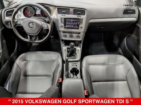 Used 2015 Volkswagen Golf TDI S FWD image 25