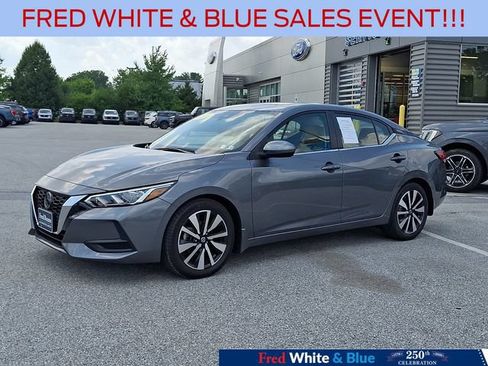 Used 2023 Nissan Sentra SV w/ SV Premium Package FWD image 5