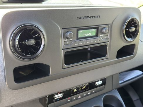 New 2026 Mercedes-Benz Sprinter 2500 image 21