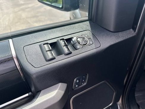 Used 2018 Ford F150 Raptor w/ Equipment Group 802A Luxury AWD/4WD image 15