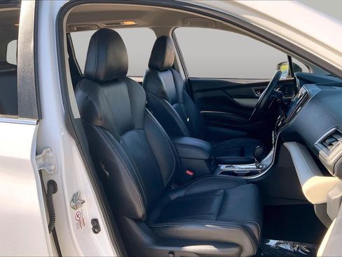 Used 2019 Subaru Ascent Limited w/ Popular Package #2 AWD/4WD image 9