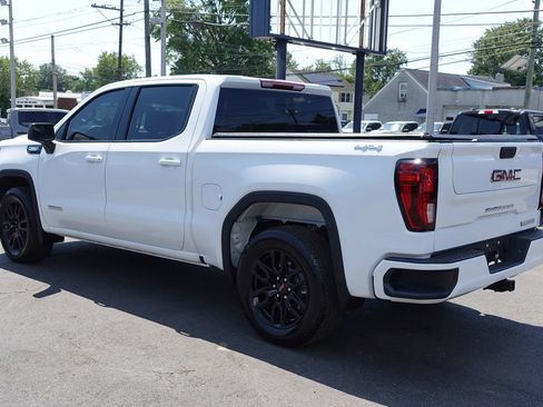 Used 2025 GMC Sierra 1500 Elevation AWD/4WD image 2