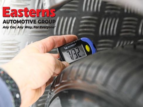 Used 2024 Toyota Camry SE image 27