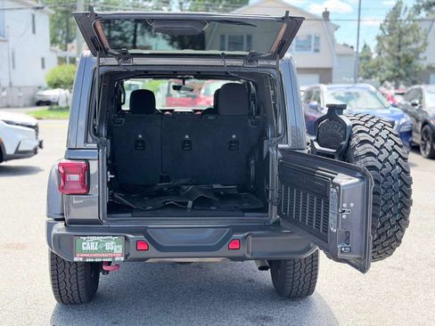 Used 2021 Jeep Wrangler Unlimited Rubicon AWD/4WD image 12