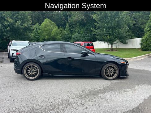 Certified 2024 MAZDA MAZDA3 Hatchback w/ Appearance Package AWD/4WD image 3