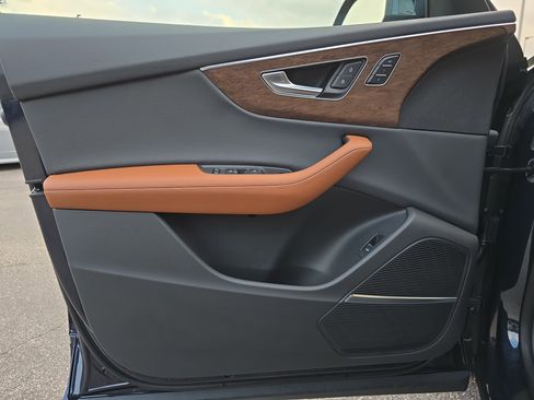 New 2026 Audi Q8 Prestige image 27