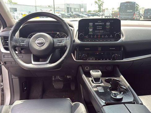 Used 2022 Nissan Rogue SL w/ SL Premium Package AWD/4WD image 2