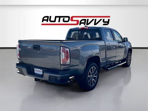 Used 2021 GMC Canyon Denali image 7