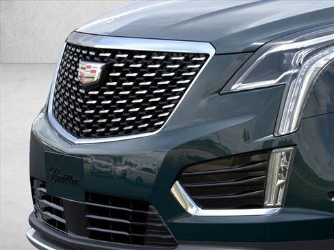 New 2026 Cadillac XT5 Premium Luxury w/ Driver Assist Package AWD/4WD image 13