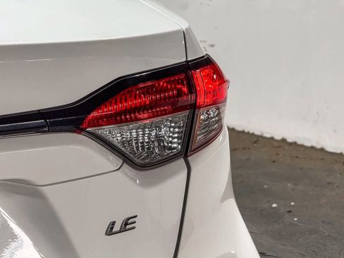 Certified 2024 Toyota Corolla LE FWD image 13
