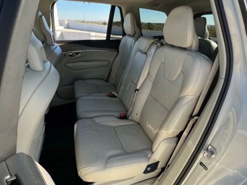 Used 2021 Volvo XC90 T6 Inscription w/ Protection Package Premier image 29