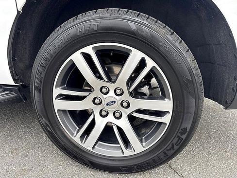 Used 2024 Ford Expedition Max Limited image 6