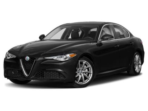 Used 2019 Alfa Romeo Giulia image 1